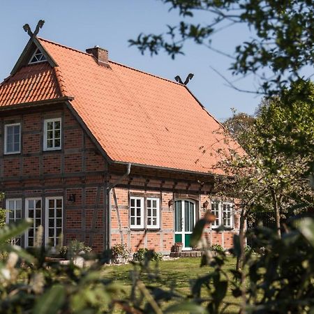 Fachwerk-Ferienhaus, Ruhe Auf Dem Land, Haustiere Willkommen, Leihfahrraeder, 24-7 Check In Kirchlinteln Exterior photo