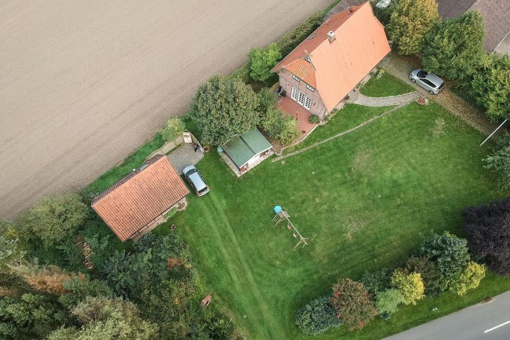 Fachwerk-Ferienhaus, Ruhe Auf Dem Land, Haustiere Willkommen, Leihfahrraeder, 24-7 Check In Kirchlinteln Exterior photo